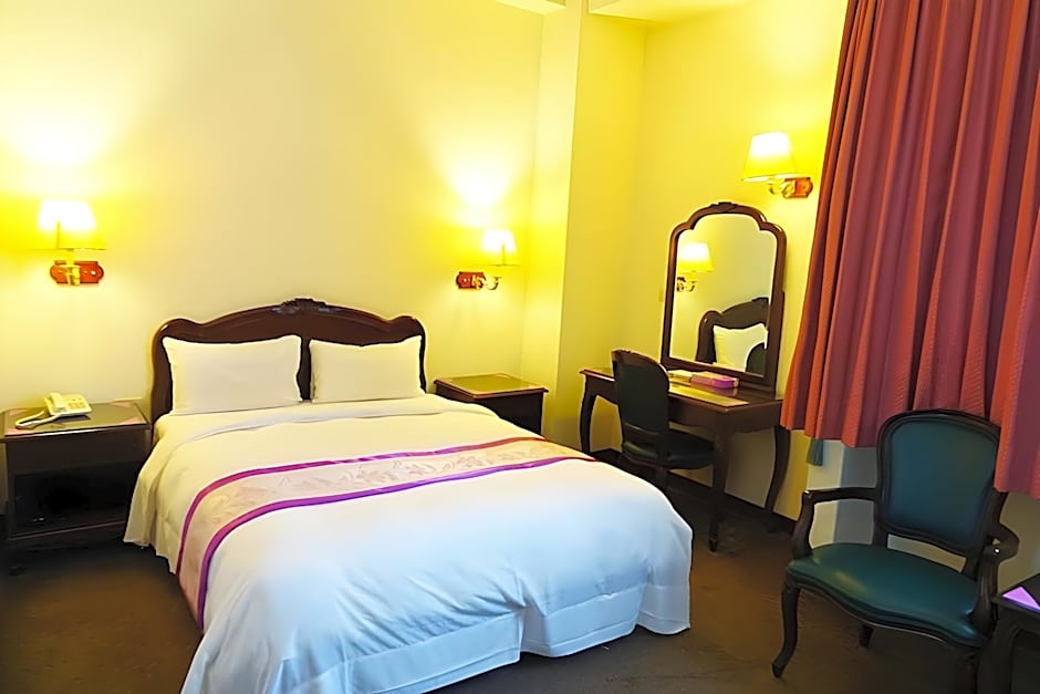 East Commercial Affairs Hotel