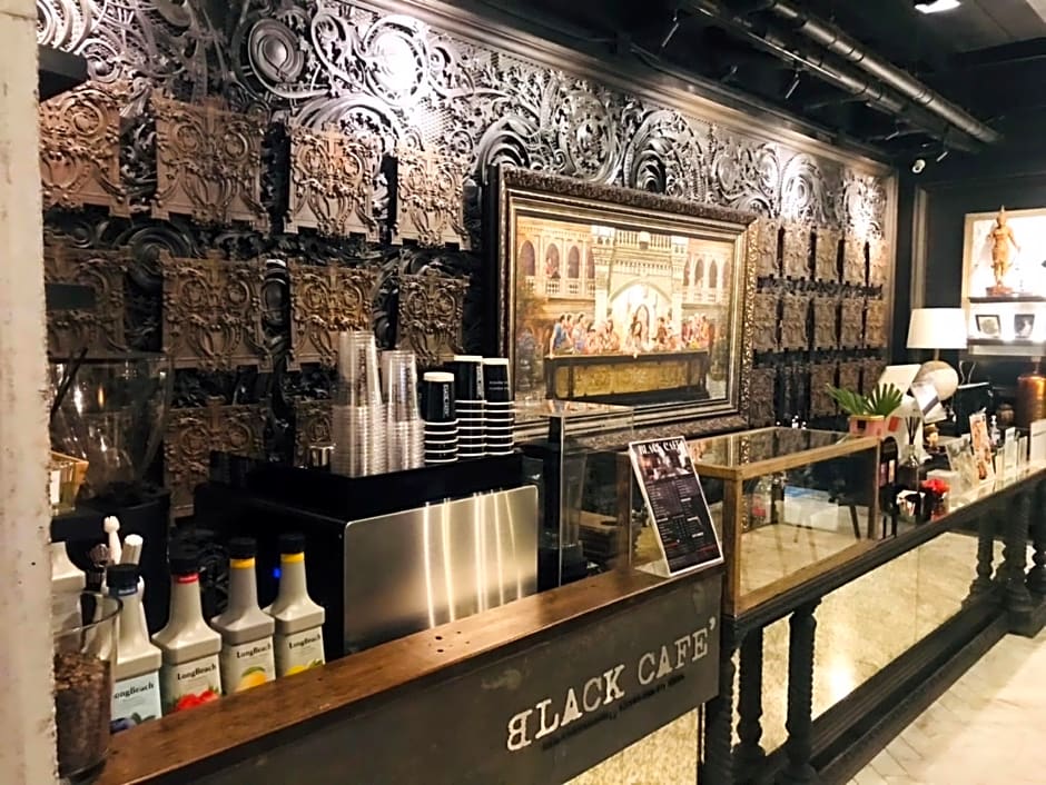 Shade House-Phuket Downtown