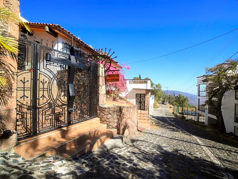 Casa de las Cruces Taxco