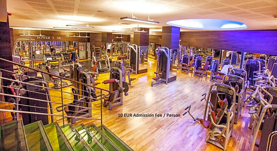 Gozsdu Court Budapest