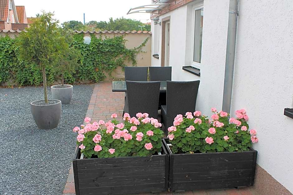 Amalie Bed and Breakfast & Apartments