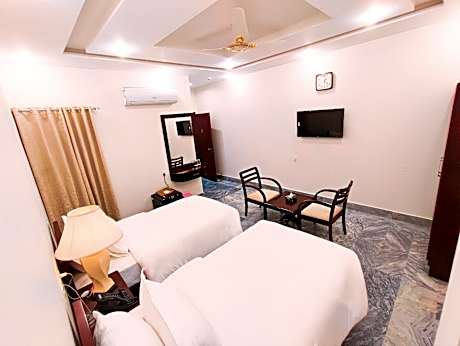 Standard Twin Room - No View