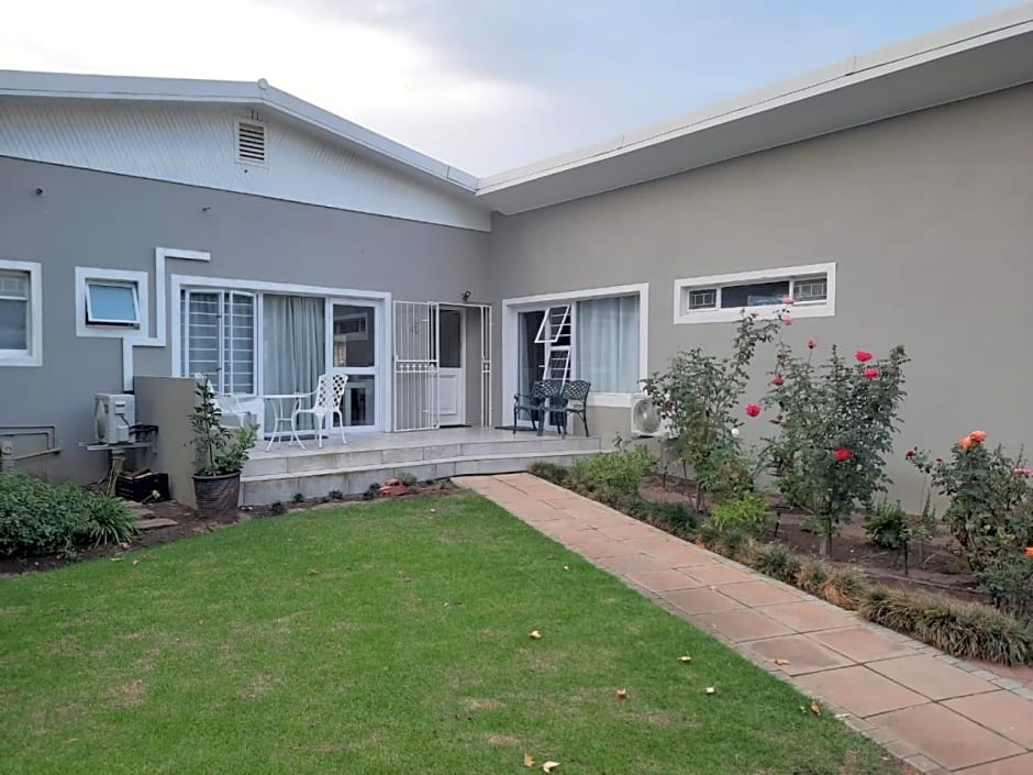 Dennecres4GuestRooms