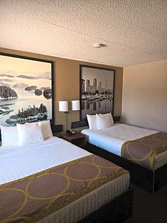 Efficiency Double Room with Two Double Beds - Non-Smoking