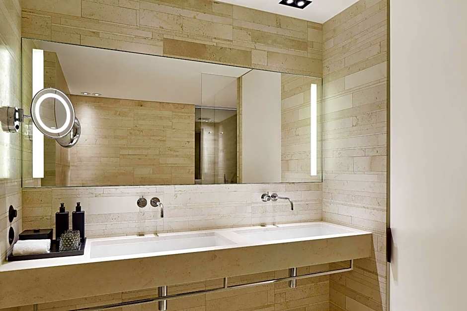 Roomers Baden-Baden, Autograph Collection by Marriott