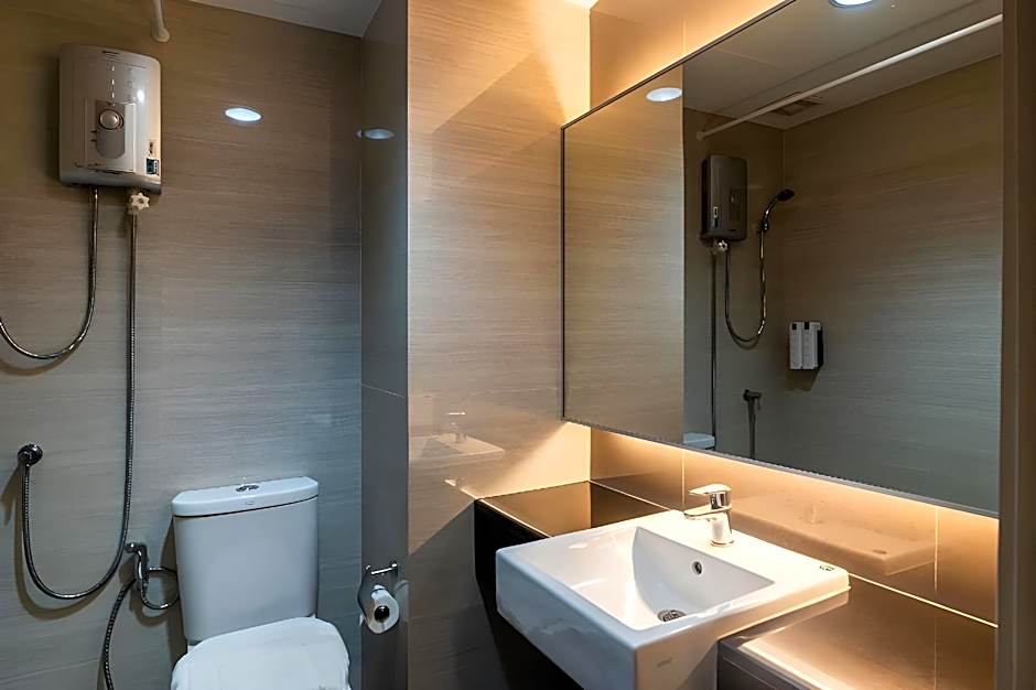 Ploen Place Residence