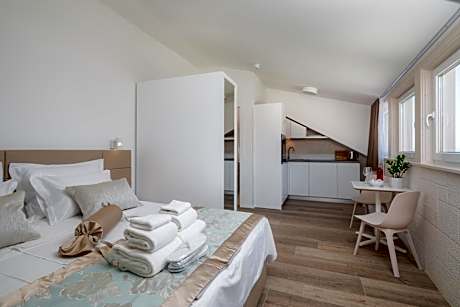 Studio with Sea View