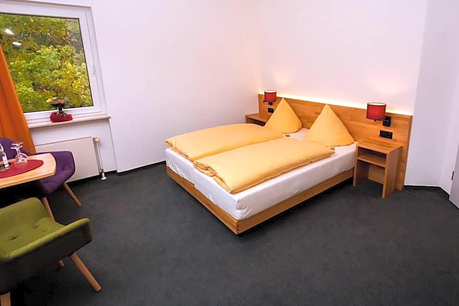 Wohlfühlhotel IM SCHLOSSPARK - Self CheckIn