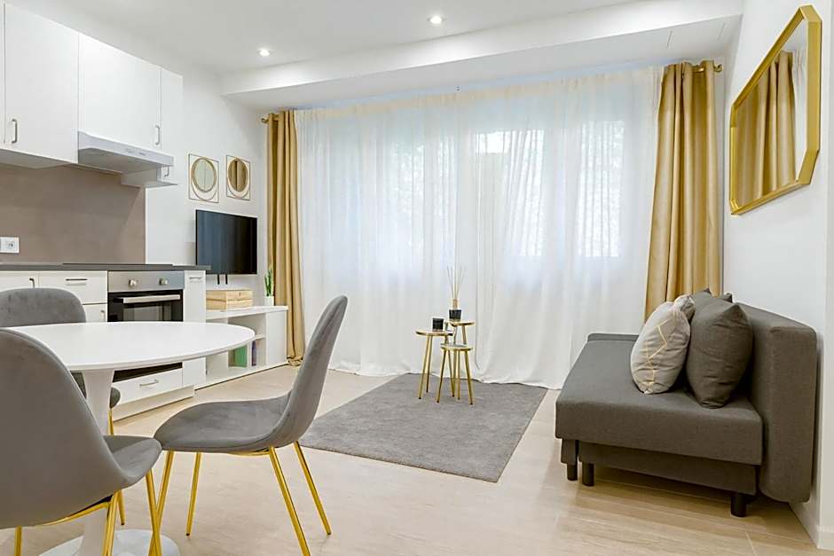The Boutique Houses - Hebrew Quarter