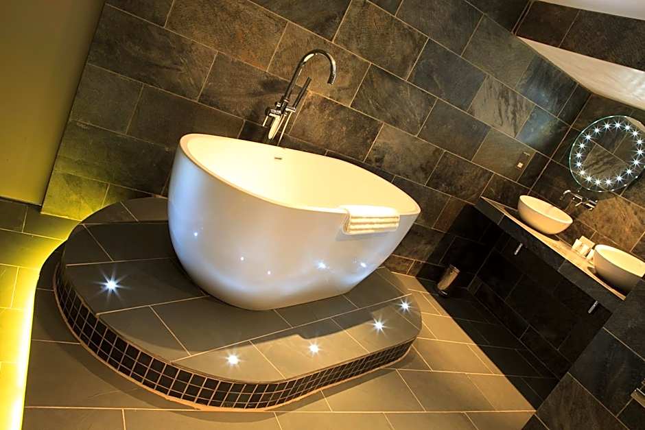 Best Western Plus Centurion Hotel