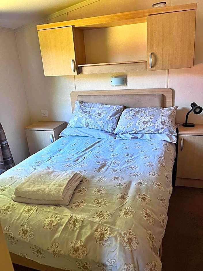 Van number 123 Beautiful Caravan sleeps 4
