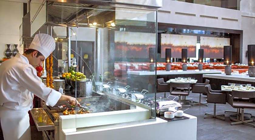 Centro Sharjah Hotel
