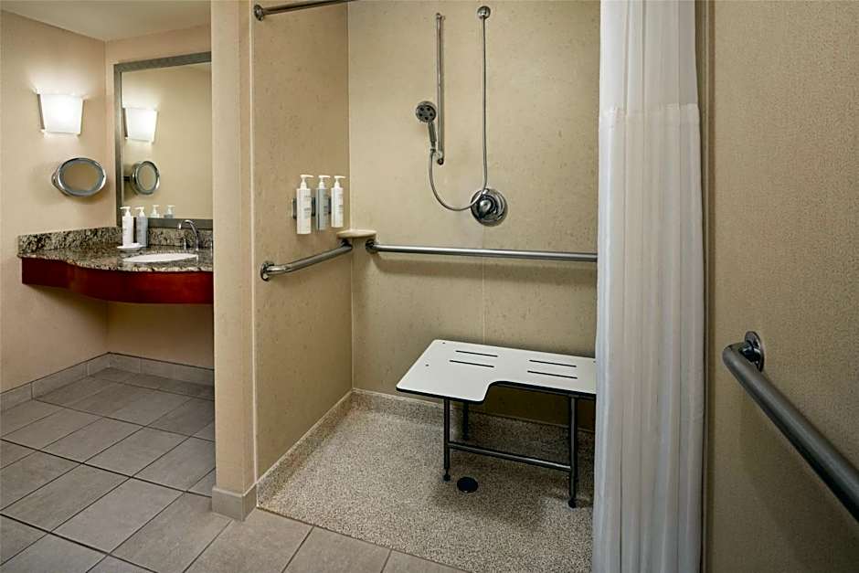 Hilton Garden Inn Portland Downtown Waterfront