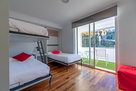 Triple Room with Terrace