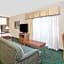 Hawthorn Extended Stay by Wyndham Green Bay