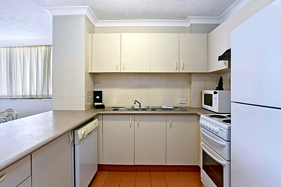 Aries Holiday Apartments