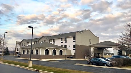 Best Western Oswego Hotel