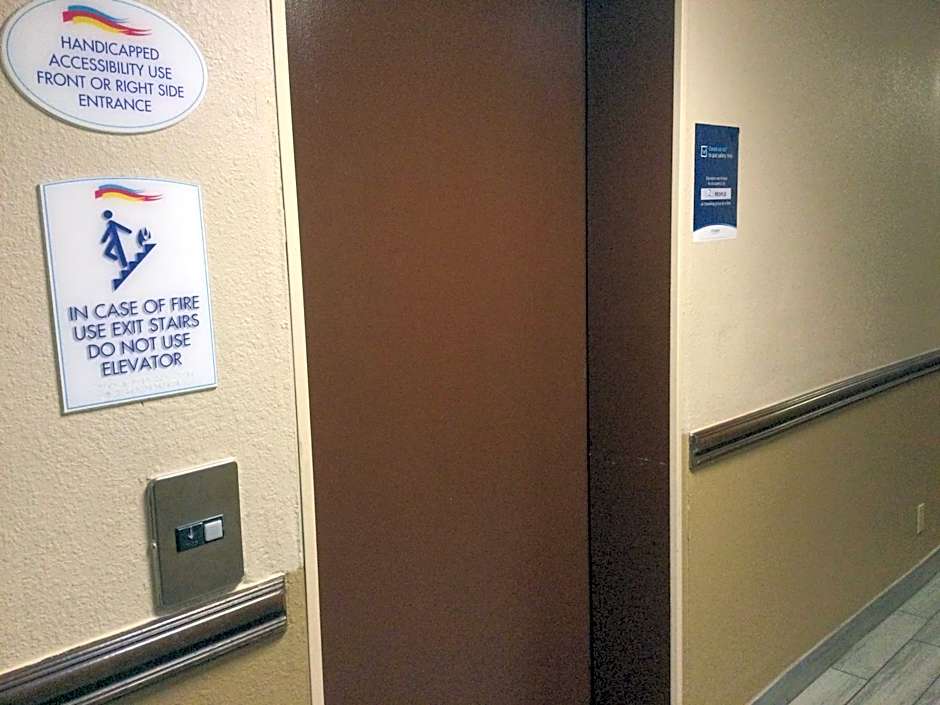 Baymont by Wyndham Detroit/Roseville