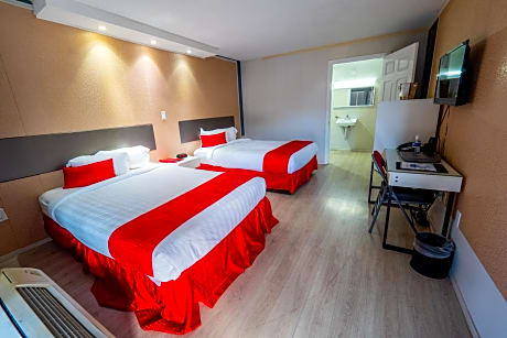 2 Double Beds  Mobility Accessible Rooms  Non-Smoking - Non-refundable - Breakfast included in the price 