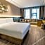 Orange Hotel(Ningbo Railway Station Lianfeng Road Store)