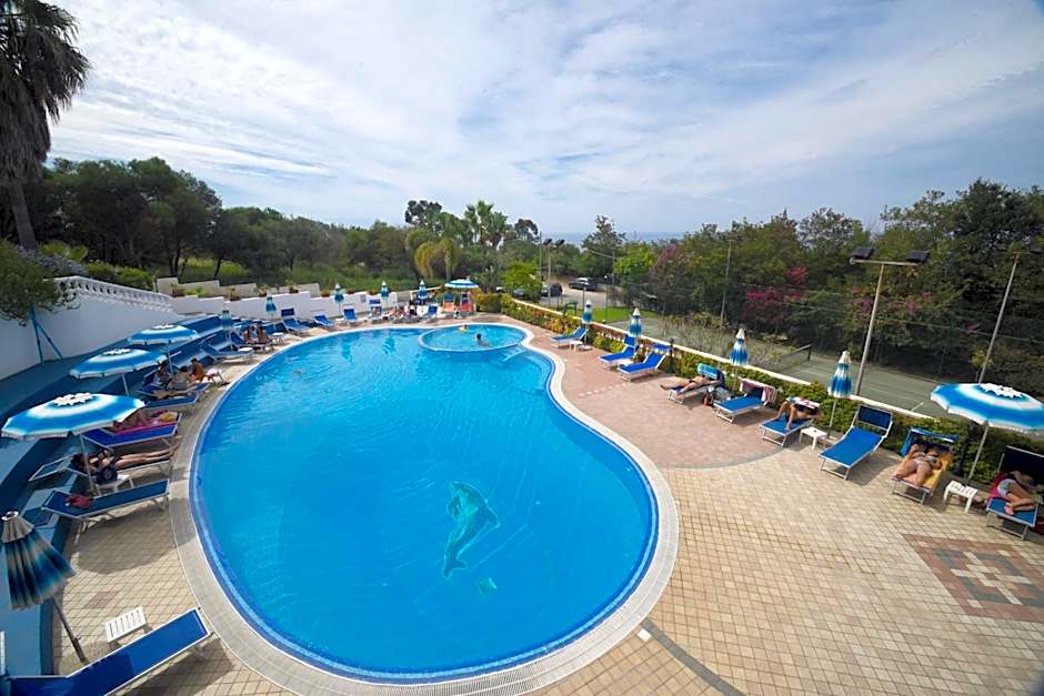 Villaggio Pineta Petto Bianco