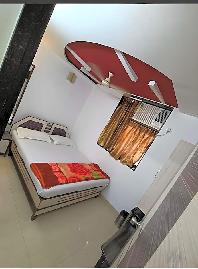 Hotel Broadway Colaba