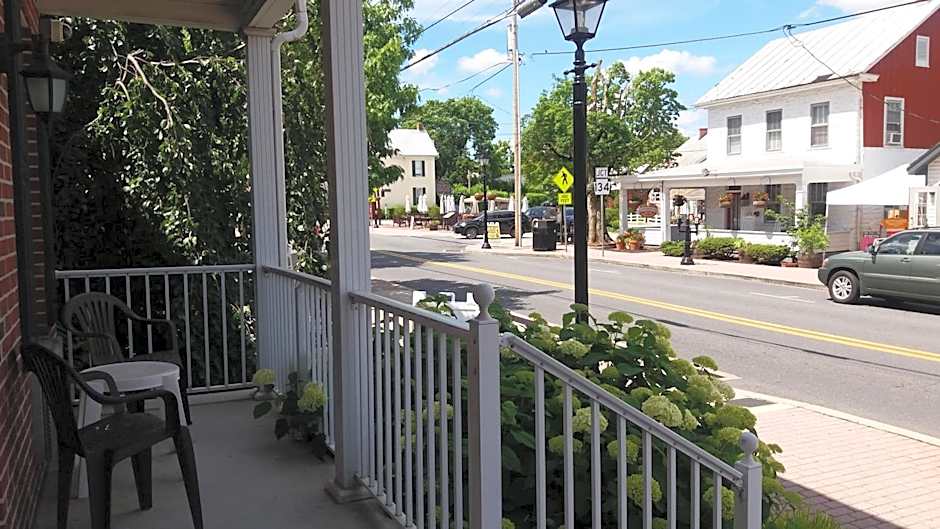 Inn at Cemetery Hill