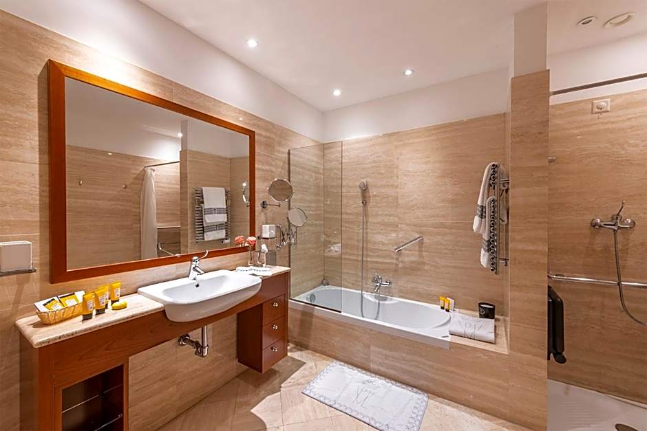 Villa Principe Leopoldo - Ticino Hotels Group