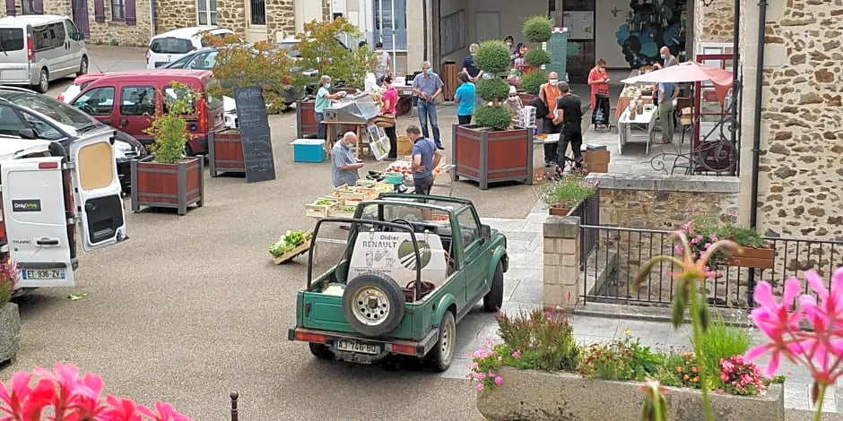 Sweeting's B & B Chailland