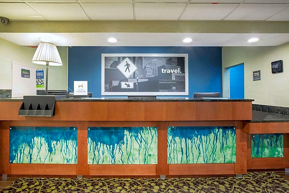 Baymont by Wyndham Thornton