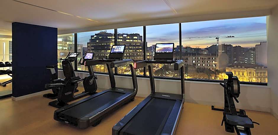 EVOLUTION Lisboa Hotel