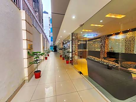 Hotel Lee International