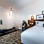 LondonHouse Chicago, Curio Collection by Hilton