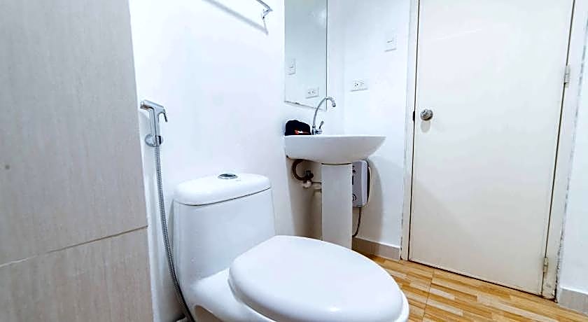 RedDoorz at Bel Air Soho Suites Makati City