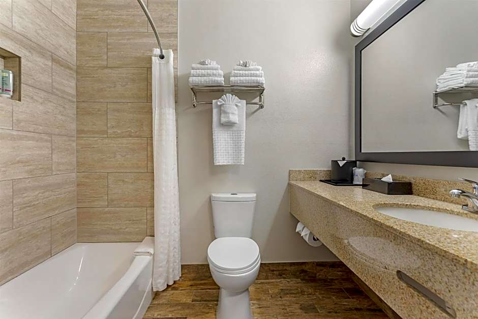 Best Western Kettleman City Inn & Suites