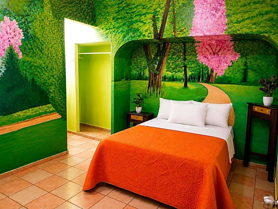 HOTEL ESMERALDA