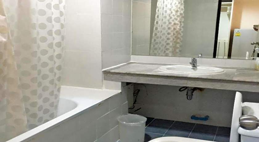 JOMTIEN longstay hotel