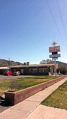 Sunglow Motel