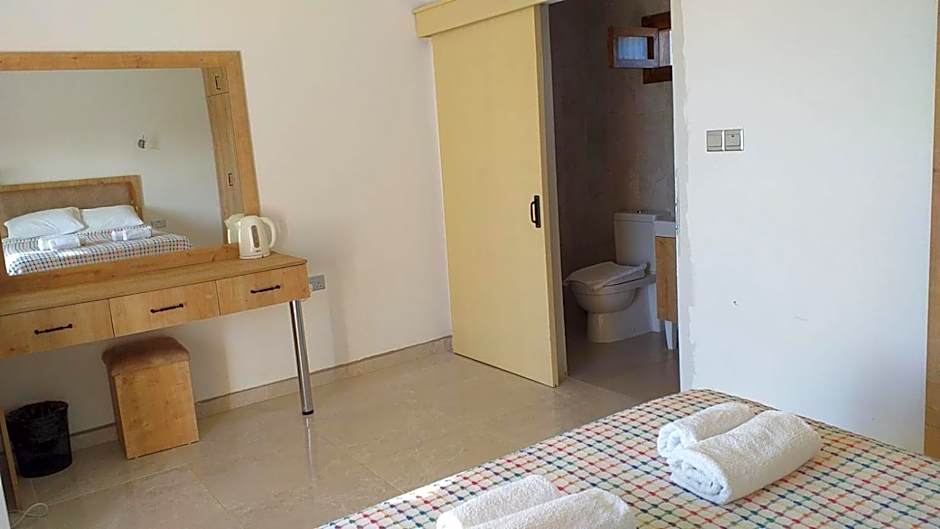 Glaro Garden Hotel