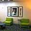Holiday Inn Express Hotel & Suites Marina By IHG