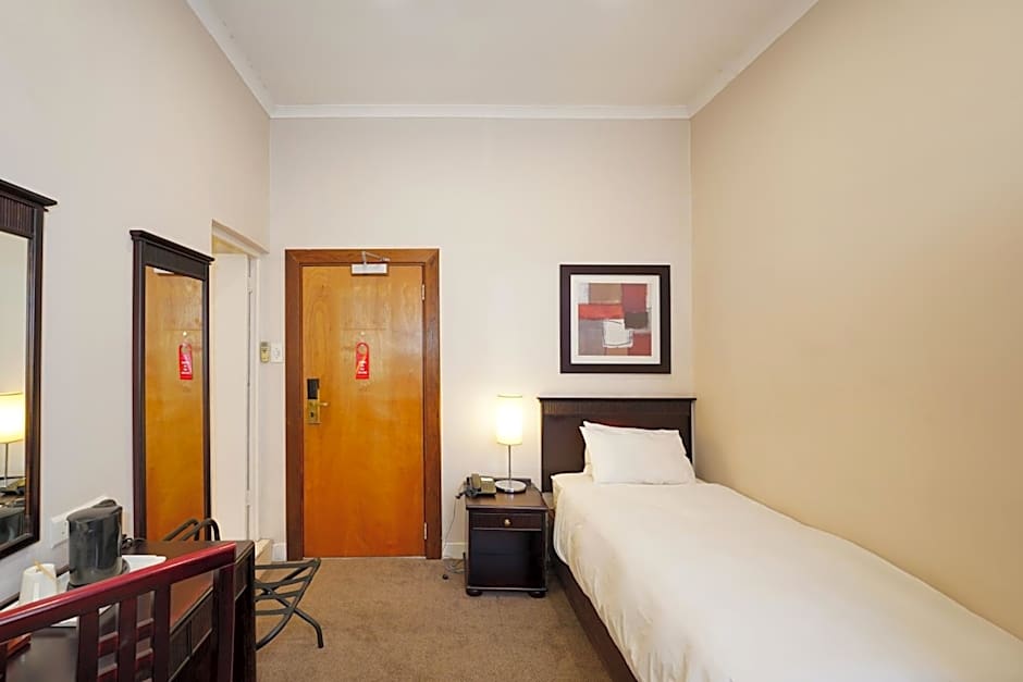Cumberland Hotel & Conference Centre Worcester