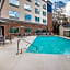 Holiday Inn Express & Suites Atlanta N - Woodstock