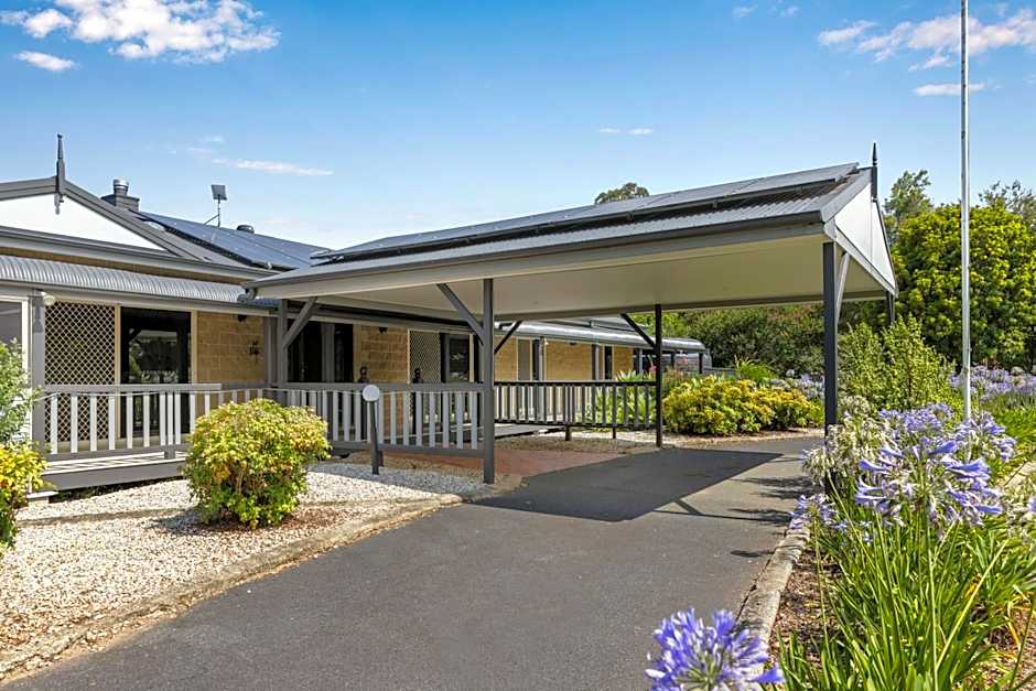 Bon Villas B&B Bonville - Adults Only, Pet Friendly Accommodation