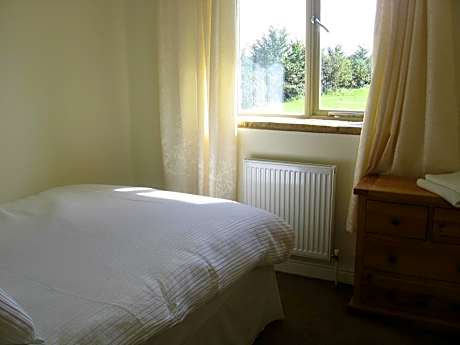 Three-Bedroom Cottage