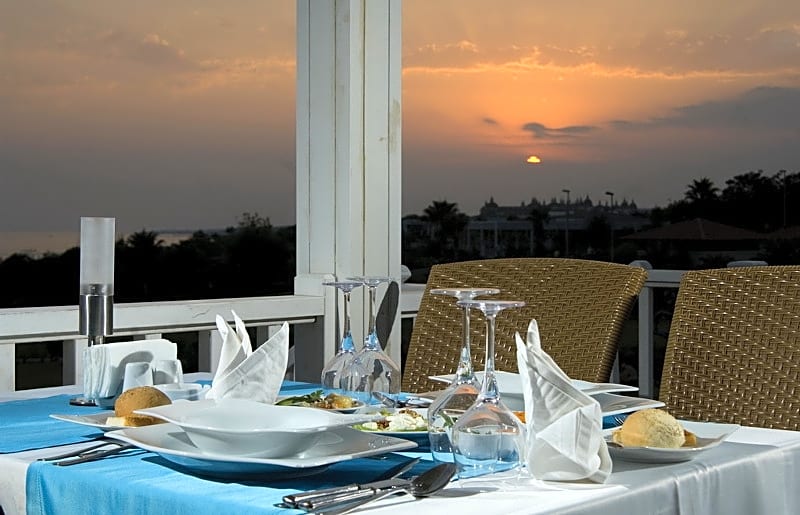 MARVIDA FAMILY SUNSET BEACH EX OTIUM FAMILY STONE