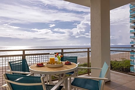 Two-Bedroom Villa with Oceanfront View