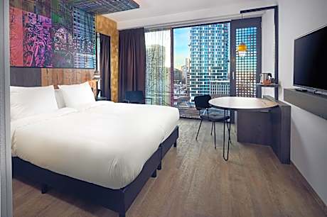 City Twin Room