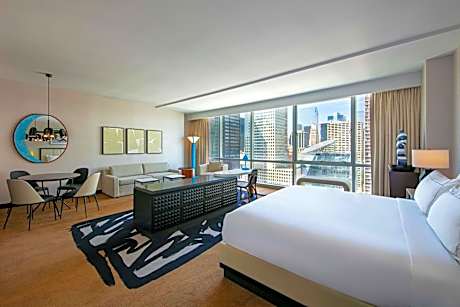 King Junior Suite