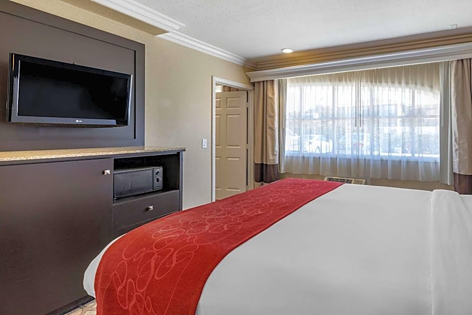Comfort Suites San Clemente Beach