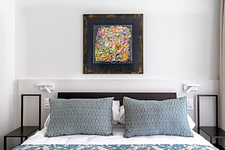 Double Room with Street View - Annex